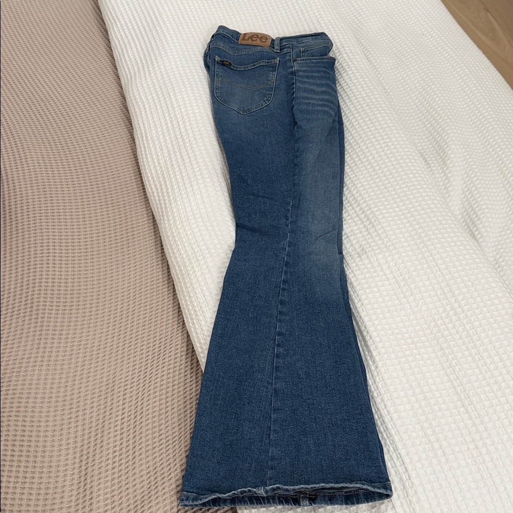 Lee Women's Classic Blue Flare Jeans